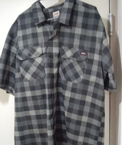 Dickies shirt